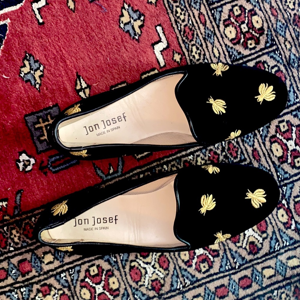 Velvet black with embroidered gold bee loafers